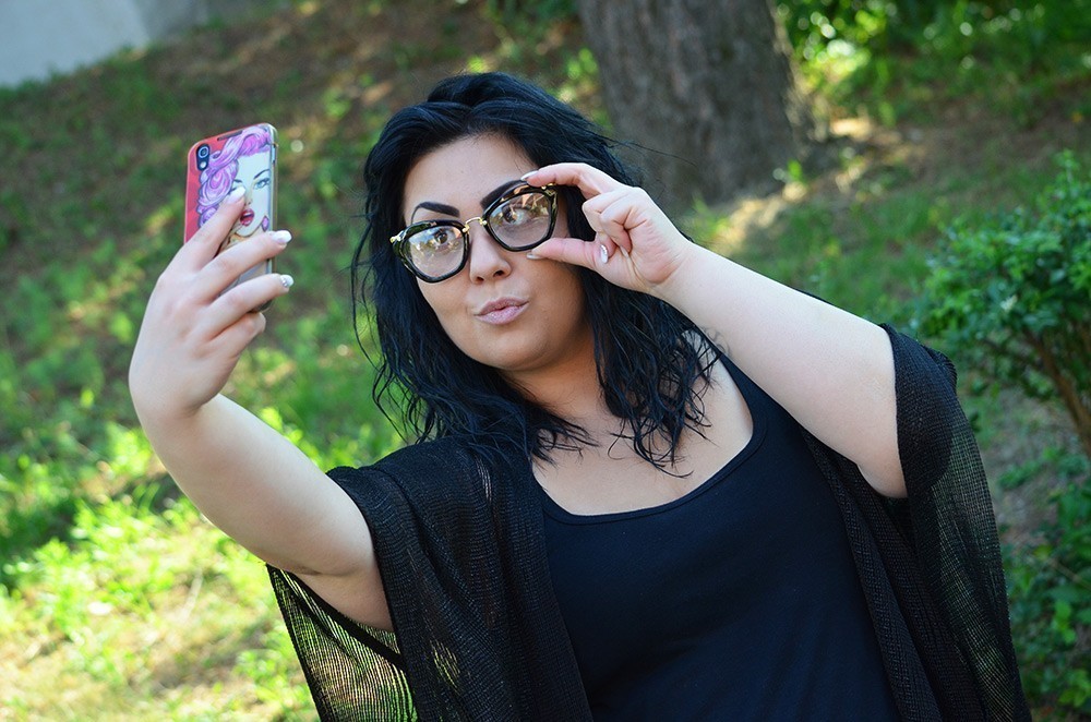 Savršen-selfi-sa-naočarima-za-sunce